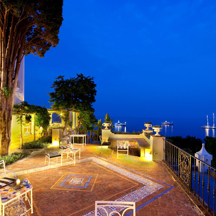 VllaTreVille_Positano_04.jpg