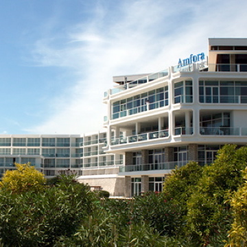amfora_exterior_top.jpg